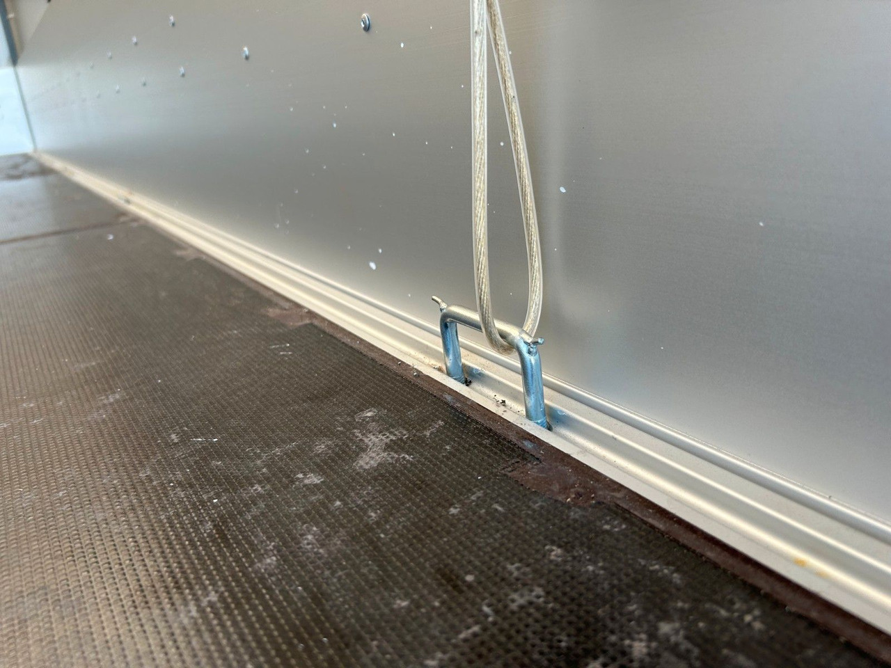 Fiat DUCATO XLWB MAXI Pritsche+Plane - Utilitaire rideaux coulissants (PLSC): photos 4 Fiat DUCATO XLWB MAXI Pritsche+Plane - Utilitaire rideaux coulissants (PLSC): photos 4