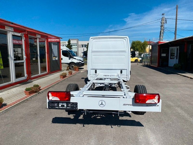 Mercedes-Benz Sprinter 319 Pritsche+Plane 3,5T Anhängelast - Utilitaire rideaux coulissants (PLSC): photos 5 Mercedes-Benz Sprinter 319 Pritsche+Plane 3,5T Anhängelast - Utilitaire rideaux coulissants (PLSC): photos 5