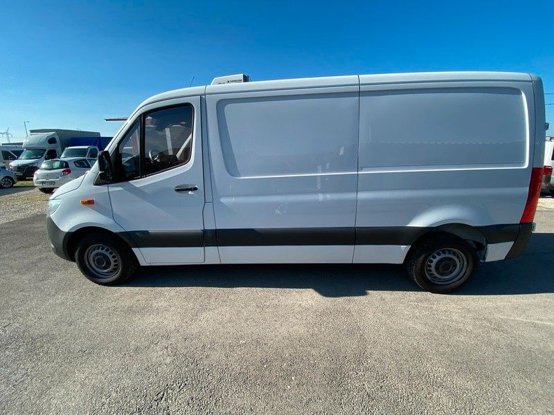 Mercedes-Benz Sprinter III Kasten FWD 211/215 CDI FWD L2 - Utilitaire frigorifique: photos 3 Mercedes-Benz Sprinter III Kasten FWD 211/215 CDI FWD L2 - Utilitaire frigorifique: photos 3