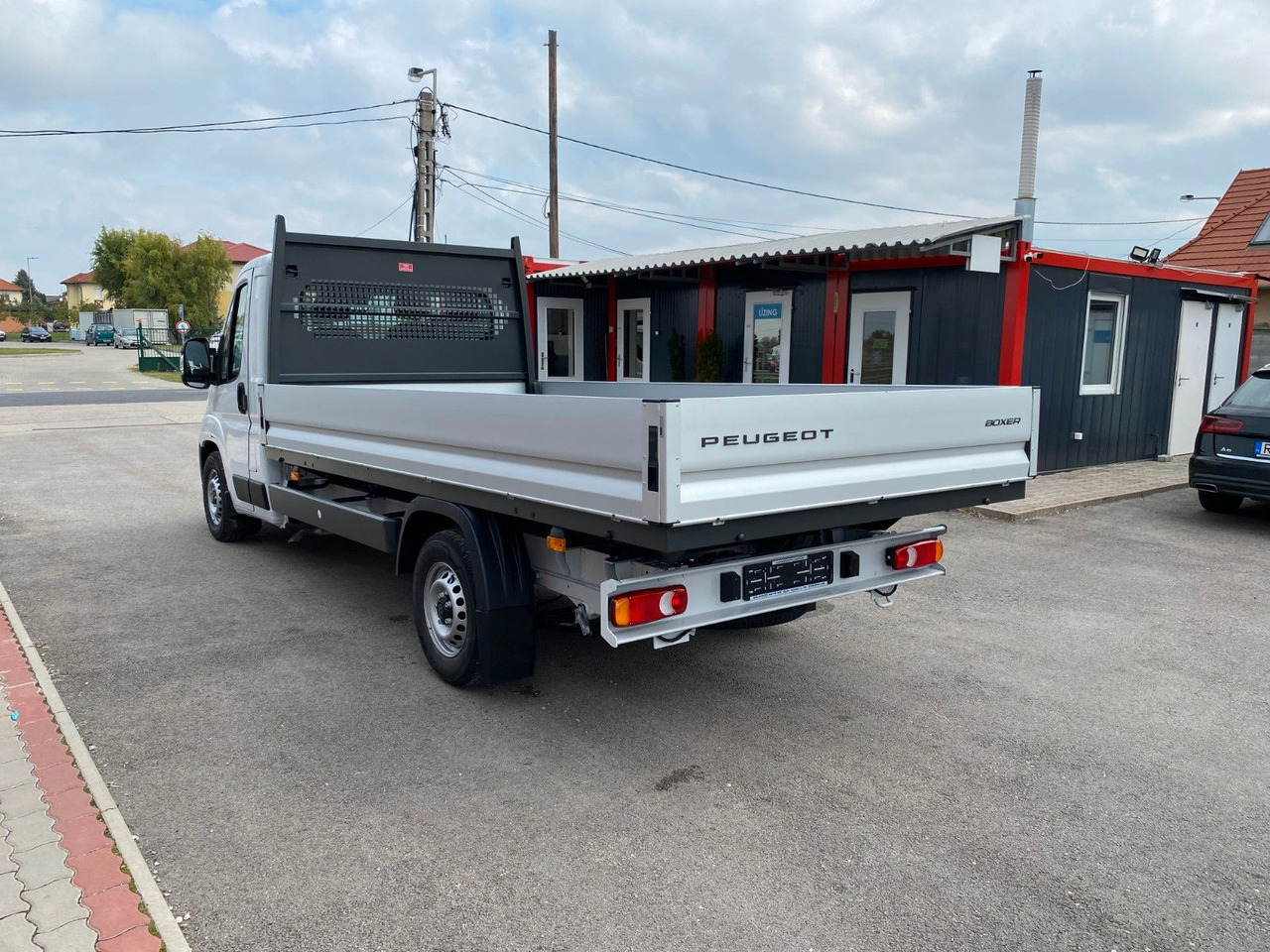 Peugeot Boxer Pritsche/Kipper 435 L4 BlueHDi 140 - Utilitaire plateau: photos 4 Peugeot Boxer Pritsche/Kipper 435 L4 BlueHDi 140 - Utilitaire plateau: photos 4
