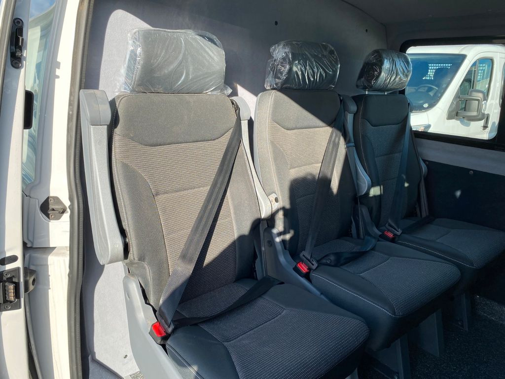 Minibus, Transport de personnes neuf Volkswagen Transporter T6 2.0 TDI WLTP3 Flügeltür  6 sitzer: photos 10