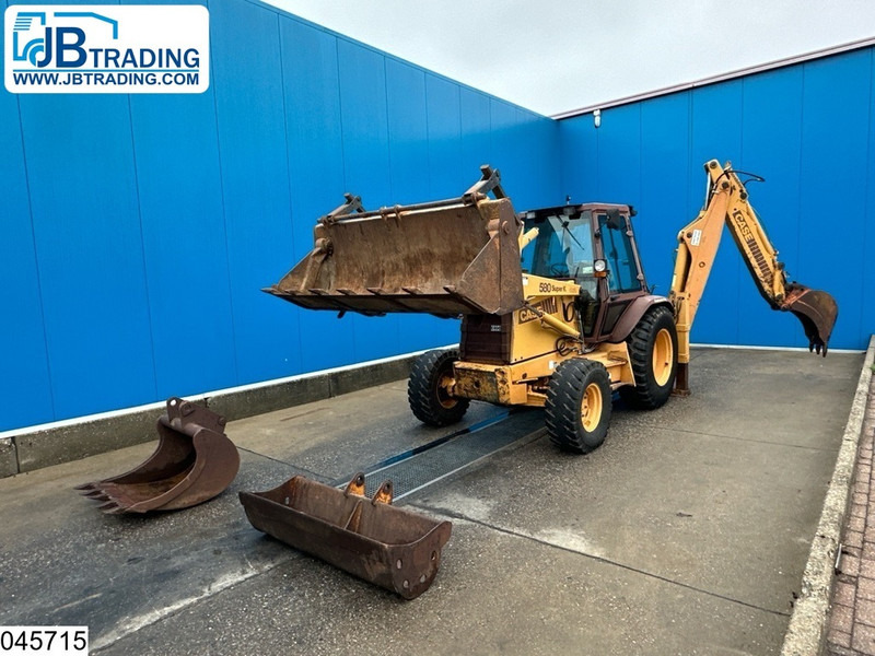 Case 580 K Turbo Case 580 Super K 4x4, 5703 Hours - Tractopelle: photos 1 Case 580 K Turbo Case 580 Super K 4x4, 5703 Hours - Tractopelle: photos 1