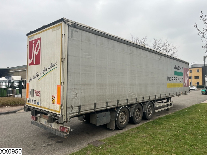 Fruehauf Tautliner - Semi-remorque rideaux coulissants: photos 2 Fruehauf Tautliner - Semi-remorque rideaux coulissants: photos 2