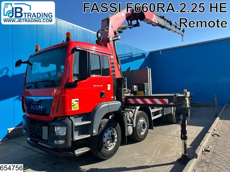 MAN TGS 35 440 8x2, EURO 6, FASSI, Remote - Camion plateau, Camion grue: photos 1 MAN TGS 35 440 8x2, EURO 6, FASSI, Remote - Camion plateau, Camion grue: photos 1