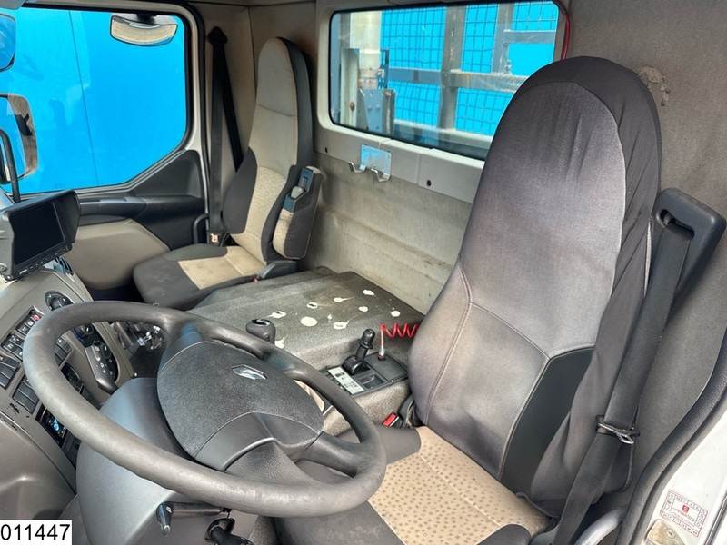 Camion plateau, Camion grue Renault Kerax 380 Dxi 6X4, EURO 5, Palfinger, Manual: photos 8