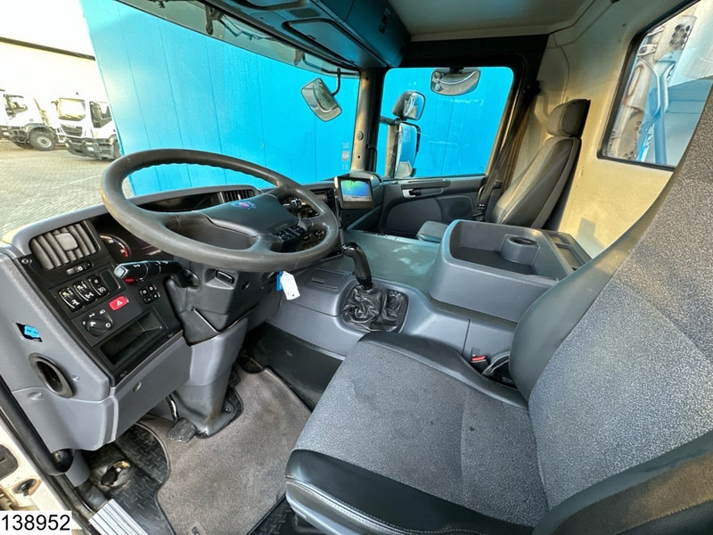 Scania P 380 8x4, Manual, Steel suspension - Camion benne: photos 5 Scania P 380 8x4, Manual, Steel suspension - Camion benne: photos 5