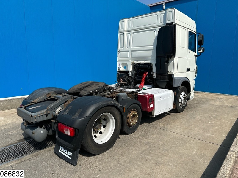 DAF XF 460 6x2, EURO 6, HYDRAUlIC, RHD - Tracteur routier: photos 2 DAF XF 460 6x2, EURO 6, HYDRAUlIC, RHD - Tracteur routier: photos 2