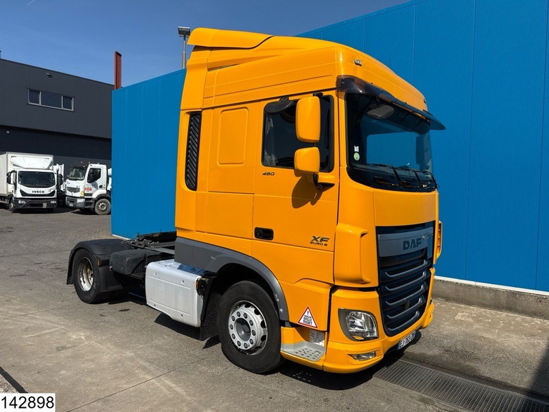 DAF XF 460 EURO 6, PTO - Tracteur routier: photos 2 DAF XF 460 EURO 6, PTO - Tracteur routier: photos 2