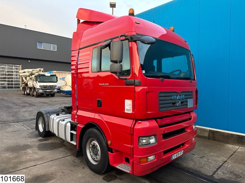 MAN TGA 18 440 EURO 4, Retarder, PTO, Hydraulic - Tracteur routier: photos 3 MAN TGA 18 440 EURO 4, Retarder, PTO, Hydraulic - Tracteur routier: photos 3