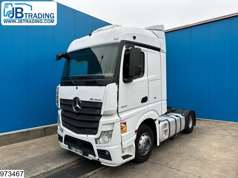 Mercedes-Benz Actros 1843 EURO 6, Retarder, Standairco - Tracteur routier: photos 1 Mercedes-Benz Actros 1843 EURO 6, Retarder, Standairco - Tracteur routier: photos 1