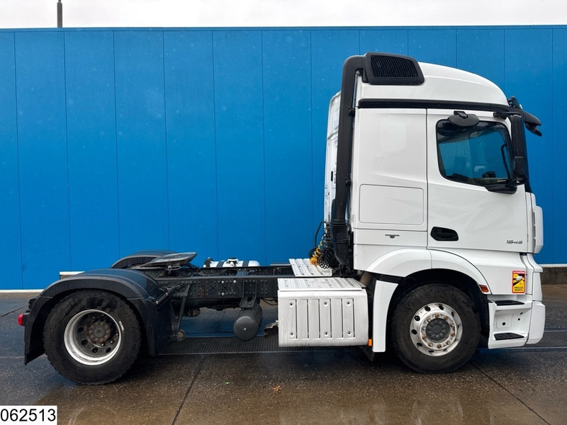 Tracteur routier Mercedes-Benz Actros 1845 EURO 6: photos 12 Tracteur routier Mercedes-Benz Actros 1845 EURO 6: photos 12