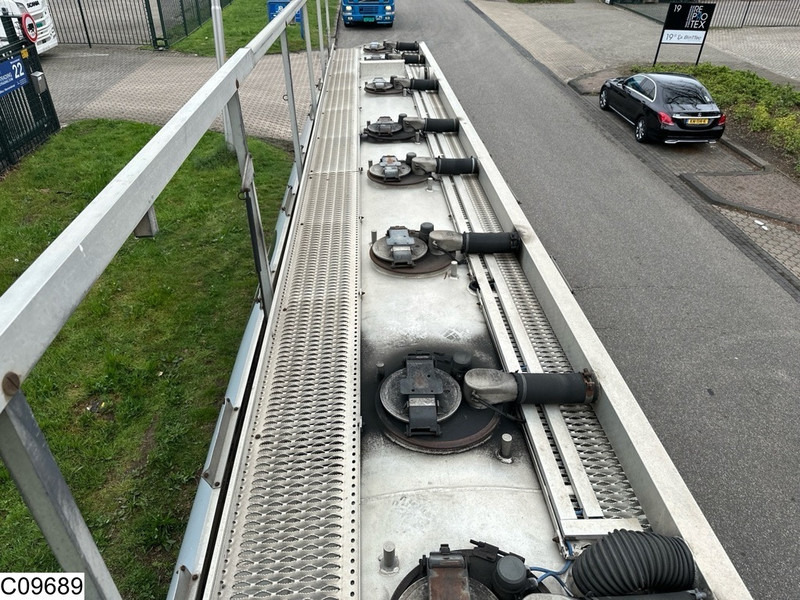 Semi-remorque citerne Trailor Fuel 39915 Liter, 9 Compartments: photos 11