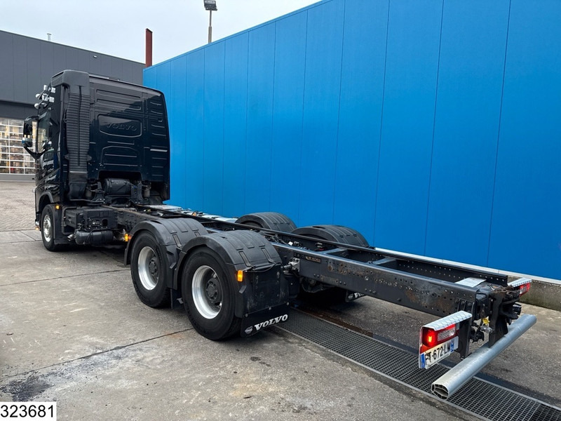 Volvo FH16 750 6X4, EURO 6D, Retarder, PTO - Châssis cabine: photos 4 Volvo FH16 750 6X4, EURO 6D, Retarder, PTO - Châssis cabine: photos 4