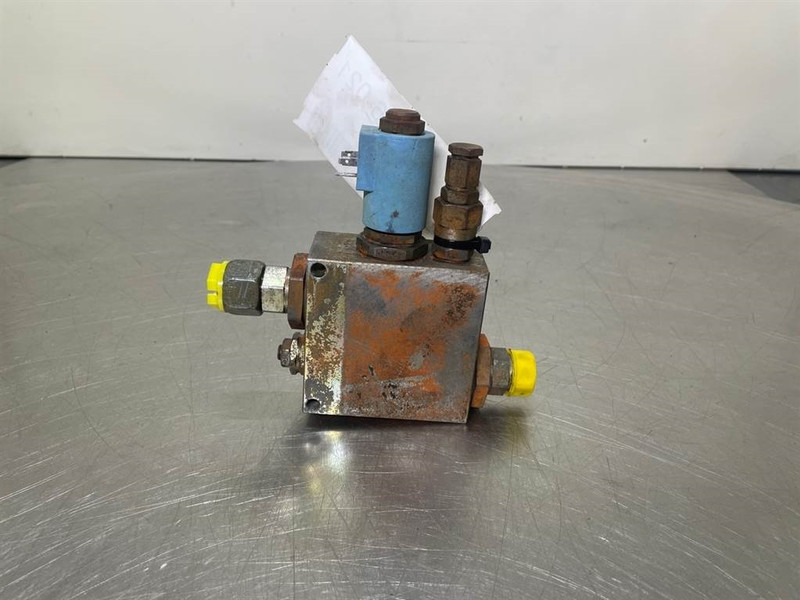 Ahlmann AZ6 - 2/2 Valve-2/2 Wegeventil-2/2 Ventiel - Hydraulique pour Engins de chantier: photos 1 Ahlmann AZ6 - 2/2 Valve-2/2 Wegeventil-2/2 Ventiel - Hydraulique pour Engins de chantier: photos 1