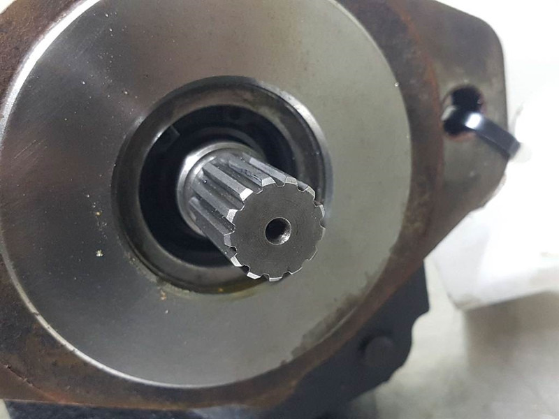 Casappa KP30.34-A8K9-45/PLP20.11,2-LGE-79918930-Gearpump - Hydraulique pour Engins de chantier: photos 4 Casappa KP30.34-A8K9-45/PLP20.11,2-LGE-79918930-Gearpump - Hydraulique pour Engins de chantier: photos 4