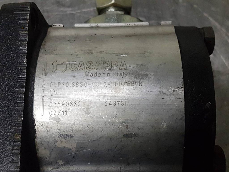 Casappa PLP30.38S0-83E3-Gearpump/Zahnradpumpe/Tandwielpomp - Hydraulique pour Engins de chantier: photos 4 Casappa PLP30.38S0-83E3-Gearpump/Zahnradpumpe/Tandwielpomp - Hydraulique pour Engins de chantier: photos 4