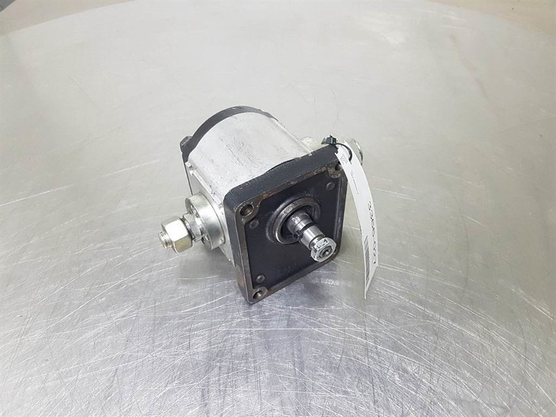 Casappa PLP30.38S0-83E3-Gearpump/Zahnradpumpe/Tandwielpomp - Hydraulique pour Engins de chantier: photos 2 Casappa PLP30.38S0-83E3-Gearpump/Zahnradpumpe/Tandwielpomp - Hydraulique pour Engins de chantier: photos 2