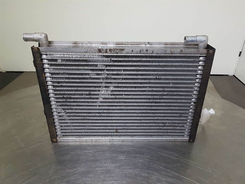 Case 621D-Denso MNY70266501B2C-Cooler/Kühler/Koeler - Moteur pour Engins de chantier: photos 1 Case 621D-Denso MNY70266501B2C-Cooler/Kühler/Koeler - Moteur pour Engins de chantier: photos 1