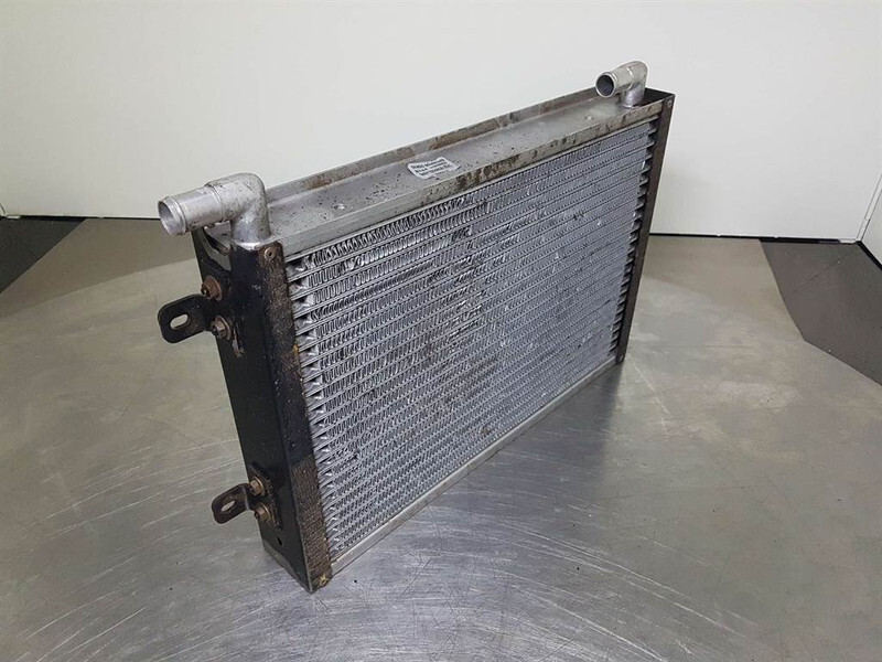 Case 621D-Denso MNY70266501B2C-Cooler/Kühler/Koeler - Moteur pour Engins de chantier: photos 2 Case 621D-Denso MNY70266501B2C-Cooler/Kühler/Koeler - Moteur pour Engins de chantier: photos 2