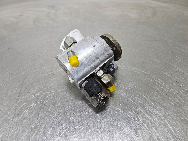 Cat 907M- 442-5651 -Gearpump/Zahnradpumpe/Tandwielpomp - Hydraulique pour Engins de chantier: photos 3 Cat 907M- 442-5651 -Gearpump/Zahnradpumpe/Tandwielpomp - Hydraulique pour Engins de chantier: photos 3