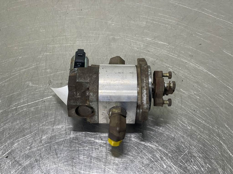 Cat 924G-205-3669-Gearpump/Zahnradpumpe/Tandwielpomp - Hydraulique pour Engins de chantier: photos 1 Cat 924G-205-3669-Gearpump/Zahnradpumpe/Tandwielpomp - Hydraulique pour Engins de chantier: photos 1
