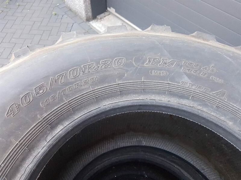 Cover (Dunlop / Mitas) 405/70-R20 (16/70R20)-Tire en leasing occasion Cover (Dunlop / Mitas) 405/70-R20 (16/70R20)-Tire: photos 6