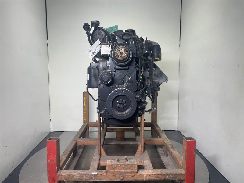 Cummins QSB6.7 - Engine/Motor - Moteur pour Engins de chantier: photos 2 Cummins QSB6.7 - Engine/Motor - Moteur pour Engins de chantier: photos 2