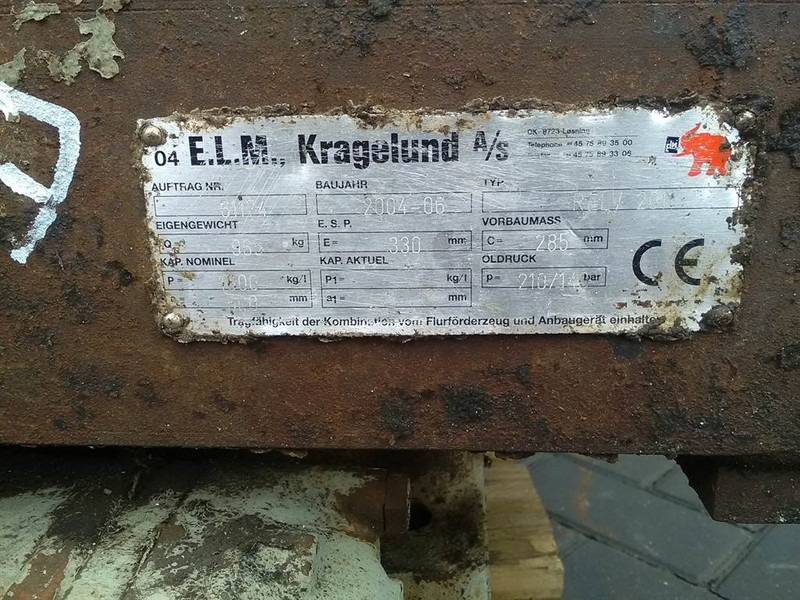 E.L.M. Kragelund A/S RELV 2011 - Sideshift - Forks - Fourches: photos 3 E.L.M. Kragelund A/S RELV 2011 - Sideshift - Forks - Fourches: photos 3