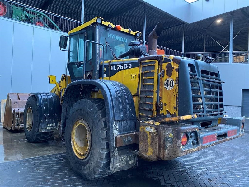 Hyundai HL 760 -9 (For parts) - Chargeuse sur pneus: photos 2 Hyundai HL 760 -9 (For parts) - Chargeuse sur pneus: photos 2