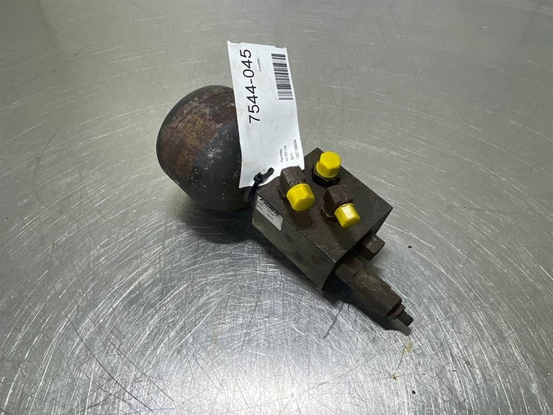 Hyundai HL757-7A-31L7-10280 / 31L7-10380-Pilot supply unit - Hydraulique pour Engins de chantier: photos 3 Hyundai HL757-7A-31L7-10280 / 31L7-10380-Pilot supply unit - Hydraulique pour Engins de chantier: photos 3