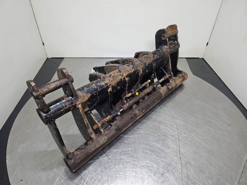 JCB TM220 - Quick coupler/Schnellwechsler/Snelwissel - Attache rapide pour Engins de chantier: photos 2 JCB TM220 - Quick coupler/Schnellwechsler/Snelwissel - Attache rapide pour Engins de chantier: photos 2
