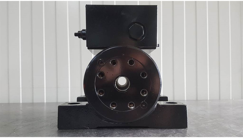 JLG - Helac L20-15-S - Rotary actuator/Drehantrieb - Hydraulique: photos 4 JLG - Helac L20-15-S - Rotary actuator/Drehantrieb - Hydraulique: photos 4