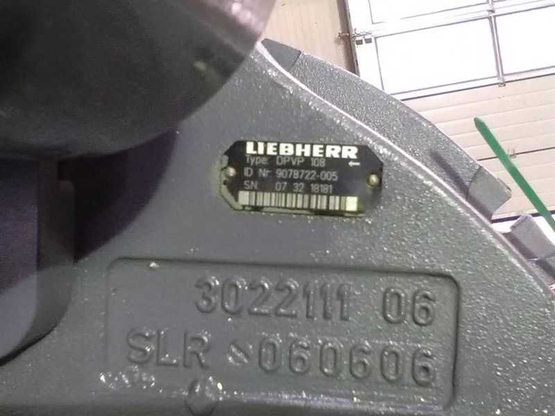 Liebherr DPVP 108 - Liebherr A934C - Load sensing pump - Hydraulique: photos 5 Liebherr DPVP 108 - Liebherr A934C - Load sensing pump - Hydraulique: photos 5