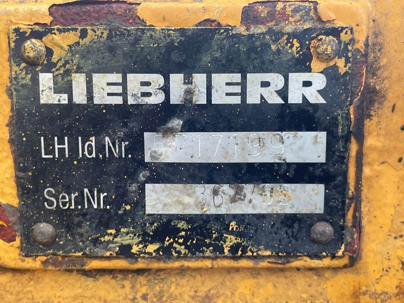 Liebherr L514 Speeder-5717199-Axle/Achse/As - Essieu et pièces pour Engins de chantier: photos 5 Liebherr L514 Speeder-5717199-Axle/Achse/As - Essieu et pièces pour Engins de chantier: photos 5