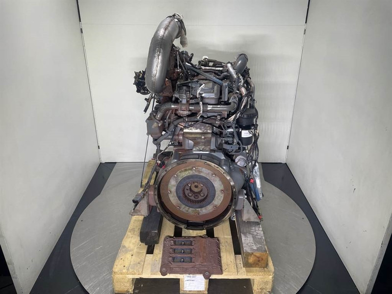 Liebherr L524-10816848-John Deere 4045HFL92-Engine/Motor - Moteur pour Engins de chantier: photos 2 Liebherr L524-10816848-John Deere 4045HFL92-Engine/Motor - Moteur pour Engins de chantier: photos 2