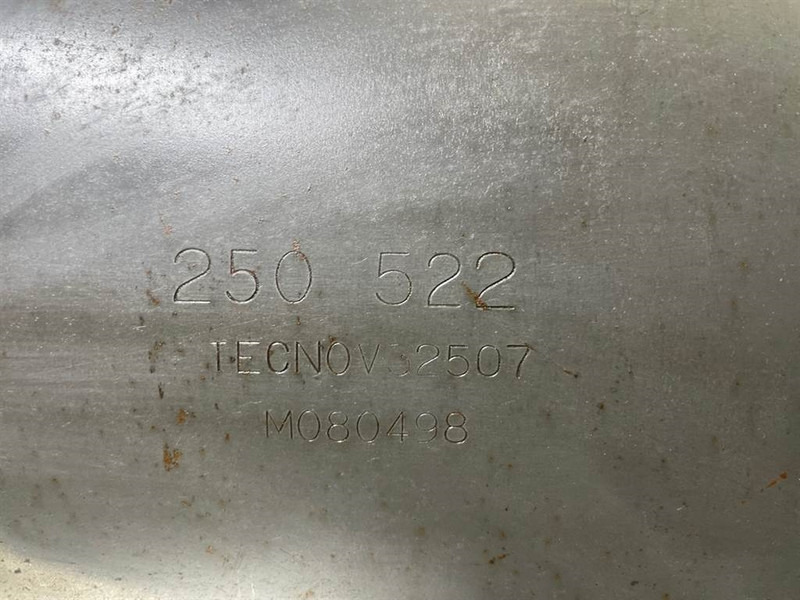 Manitou MT523-250522-Exhaust/Auspuff/Uitlaat - Moteur pour Engins de chantier: photos 5 Manitou MT523-250522-Exhaust/Auspuff/Uitlaat - Moteur pour Engins de chantier: photos 5