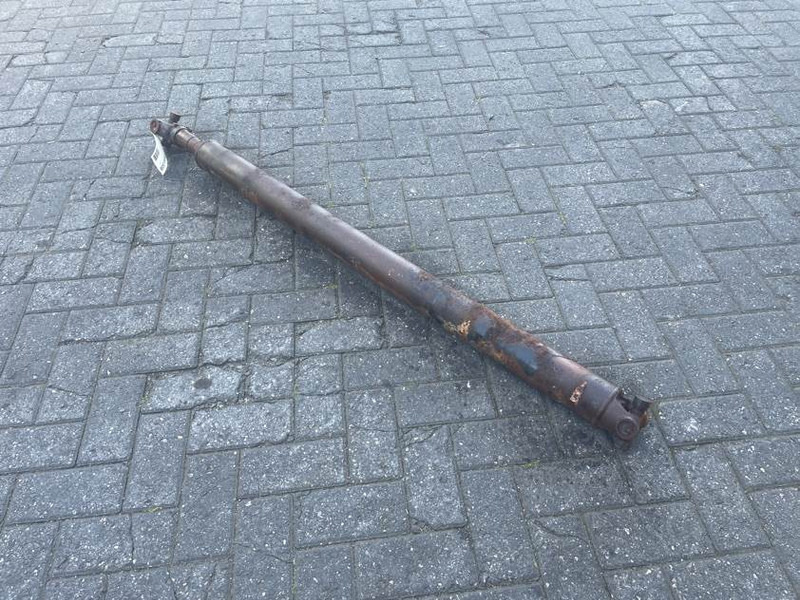 Manitou MT523 - Propshaft/Gelenkwelle/Cardanas - Essieu et pièces pour Engins de chantier: photos 3 Manitou MT523 - Propshaft/Gelenkwelle/Cardanas - Essieu et pièces pour Engins de chantier: photos 3