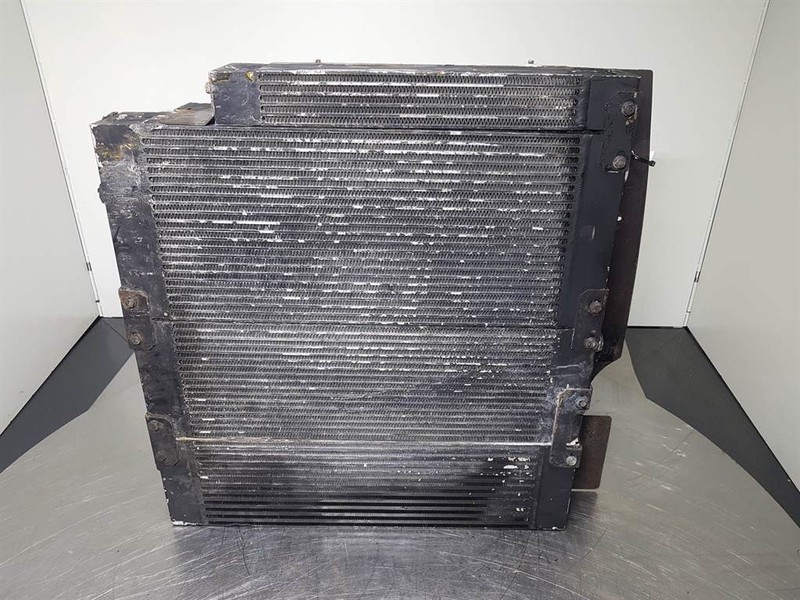 Mecalac 714MW - Cooler/Kühler/Koeler - Moteur et pièces pour Engins de chantier: photos 3 Mecalac 714MW - Cooler/Kühler/Koeler - Moteur et pièces pour Engins de chantier: photos 3