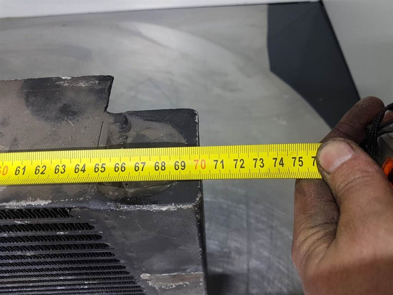 Nissens 170403300 - Oil Cooler/Kühler/Koeler - Moteur et pièces pour Engins de chantier: photos 5 Nissens 170403300 - Oil Cooler/Kühler/Koeler - Moteur et pièces pour Engins de chantier: photos 5