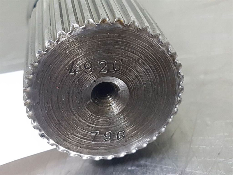 O & K L20I-4920796-Joint shaft/Steckwelle/Steekas - Essieu et pièces pour Engins de chantier: photos 4 O & K L20I-4920796-Joint shaft/Steckwelle/Steekas - Essieu et pièces pour Engins de chantier: photos 4