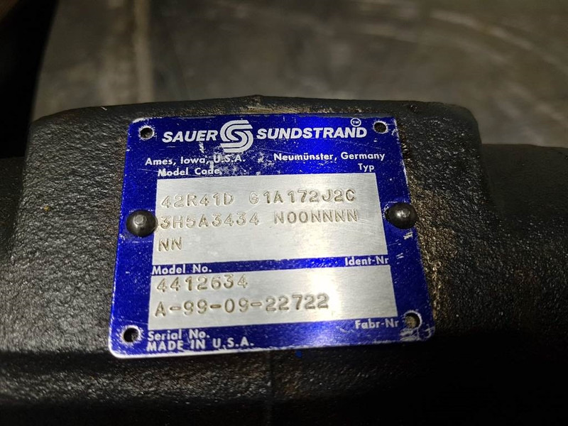 Sauer Sundstrand 42R41DG1A172J2C - Kramer - Pump - Hydraulique: photos 3 Sauer Sundstrand 42R41DG1A172J2C - Kramer - Pump - Hydraulique: photos 3
