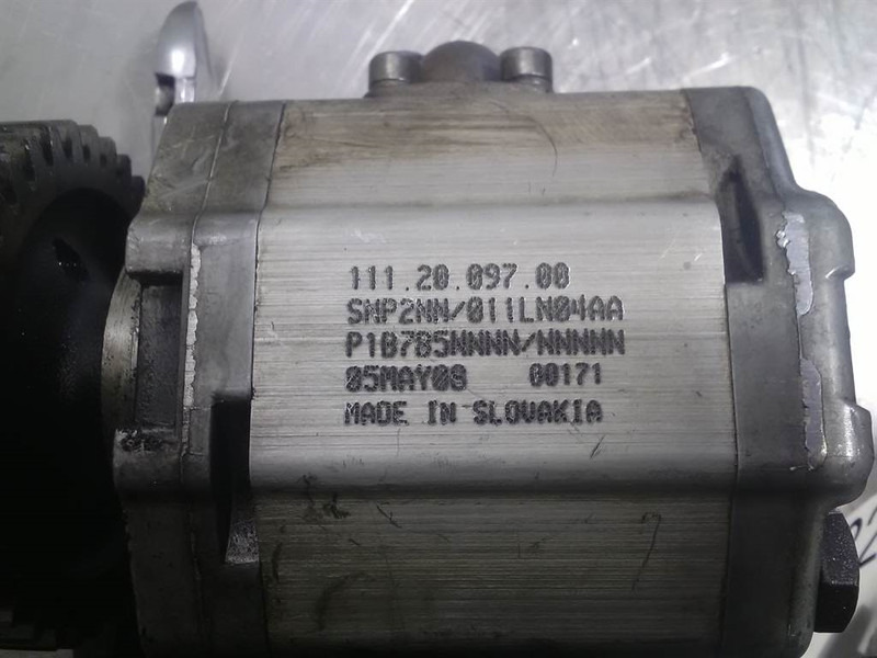 Sauer Sundstrand SNP2NN/011LN04AAP1B785 - Gearpump - Hydraulique: photos 3 Sauer Sundstrand SNP2NN/011LN04AAP1B785 - Gearpump - Hydraulique: photos 3