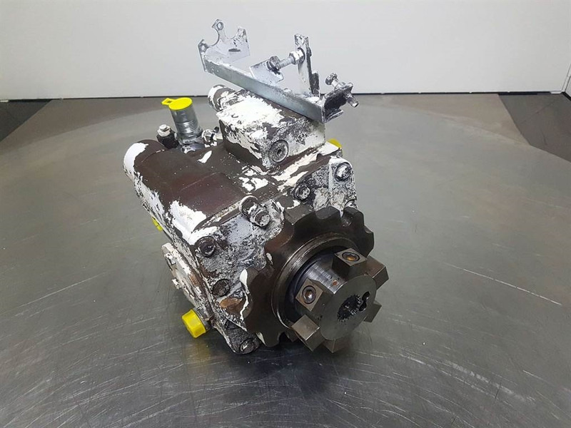 Sauer Sundstrand SPV2/070-R6Z-PS183-Drive pump/Fah - Hydraulique pour Engins de chantier: photos 2 Sauer Sundstrand SPV2/070-R6Z-PS183-Drive pump/Fah - Hydraulique pour Engins de chantier: photos 2