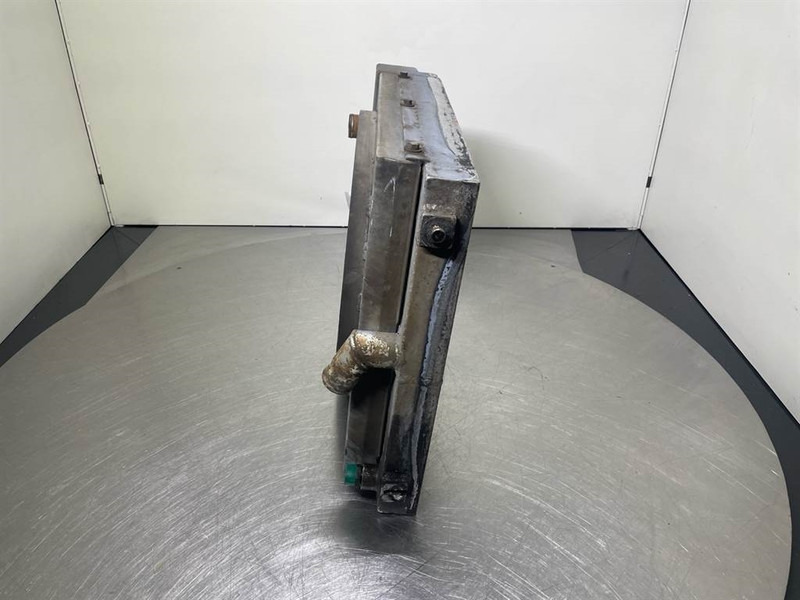 Schaeff SKL843-5010660860/5010663023-Cooler/Kühler/Koeler - Moteur pour Engins de chantier: photos 2 Schaeff SKL843-5010660860/5010663023-Cooler/Kühler/Koeler - Moteur pour Engins de chantier: photos 2