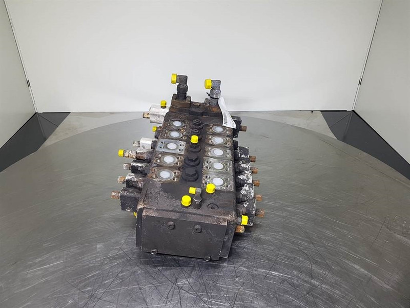 Sennebogen 818E-712031 / R901355589-178824-Valve/Ventile - Hydraulique pour Engins de chantier: photos 4 Sennebogen 818E-712031 / R901355589-178824-Valve/Ventile - Hydraulique pour Engins de chantier: photos 4