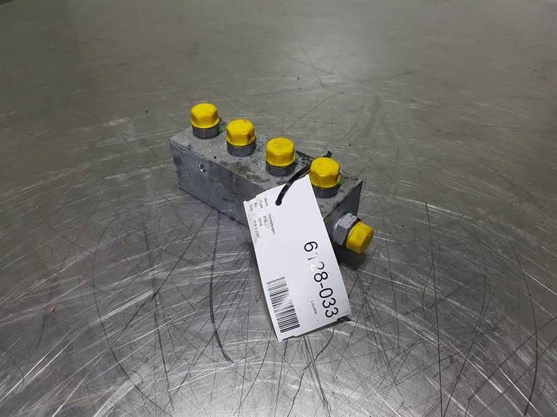 Sennebogen 818E-SC13-SE-02-15-Manifold - Hydraulique pour Engins de chantier: photos 1 Sennebogen 818E-SC13-SE-02-15-Manifold - Hydraulique pour Engins de chantier: photos 1