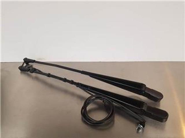 Terex Schaeff TL/SKL/SKS-5388665417-Wiper arm/Wischerarm - Cabine et intérieur pour Engins de chantier: photos 1 Terex Schaeff TL/SKL/SKS-5388665417-Wiper arm/Wischerarm - Cabine et intérieur pour Engins de chantier: photos 1