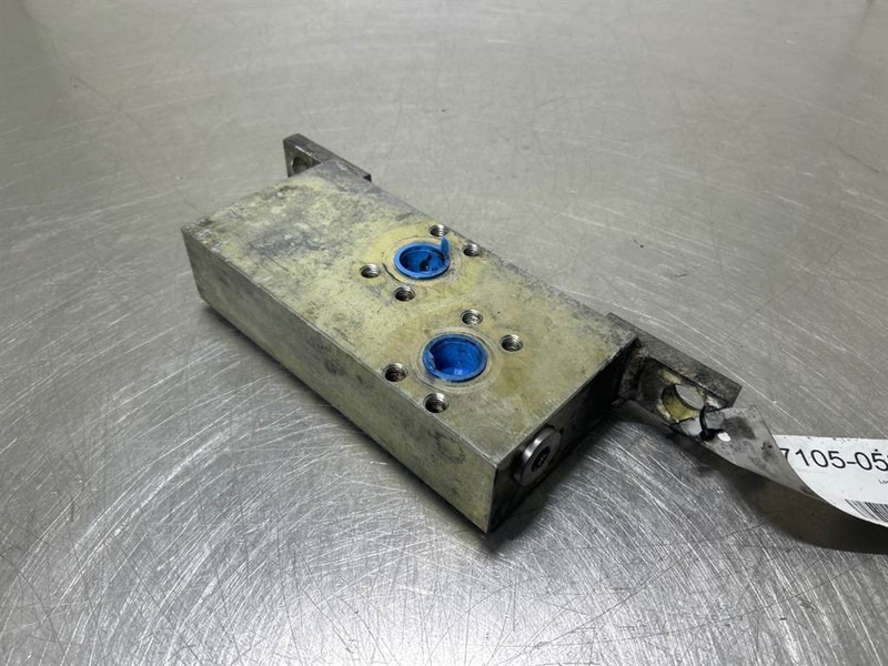 Terex TW150-6058150-Distributor/Verteiler - Hydraulique pour Engins de chantier: photos 5 Terex TW150-6058150-Distributor/Verteiler - Hydraulique pour Engins de chantier: photos 5