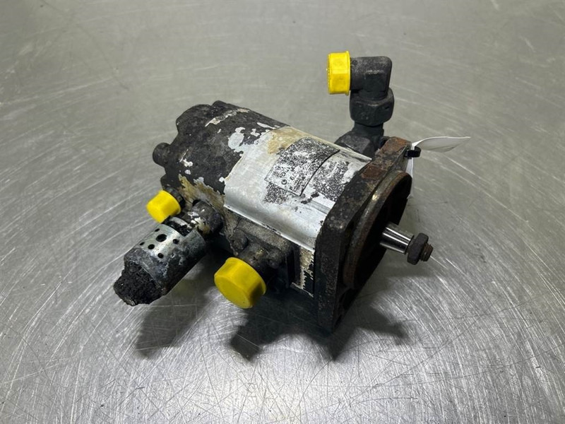 Terex TW150-6120579-Ventilator motor/Lueftermotor - Hydraulique pour Engins de chantier: photos 5 Terex TW150-6120579-Ventilator motor/Lueftermotor - Hydraulique pour Engins de chantier: photos 5