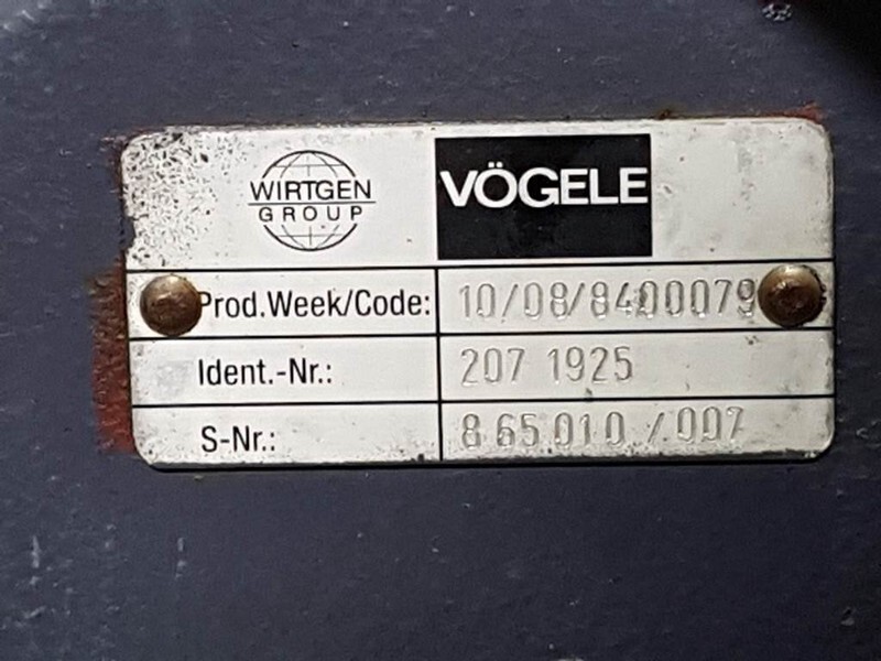 Vögele 2071925 - Transmission/Getriebe/Transmissiebak - Boîte de vitesse et pièces pour Engins de chantier: photos 4 Vögele 2071925 - Transmission/Getriebe/Transmissiebak - Boîte de vitesse et pièces pour Engins de chantier: photos 4